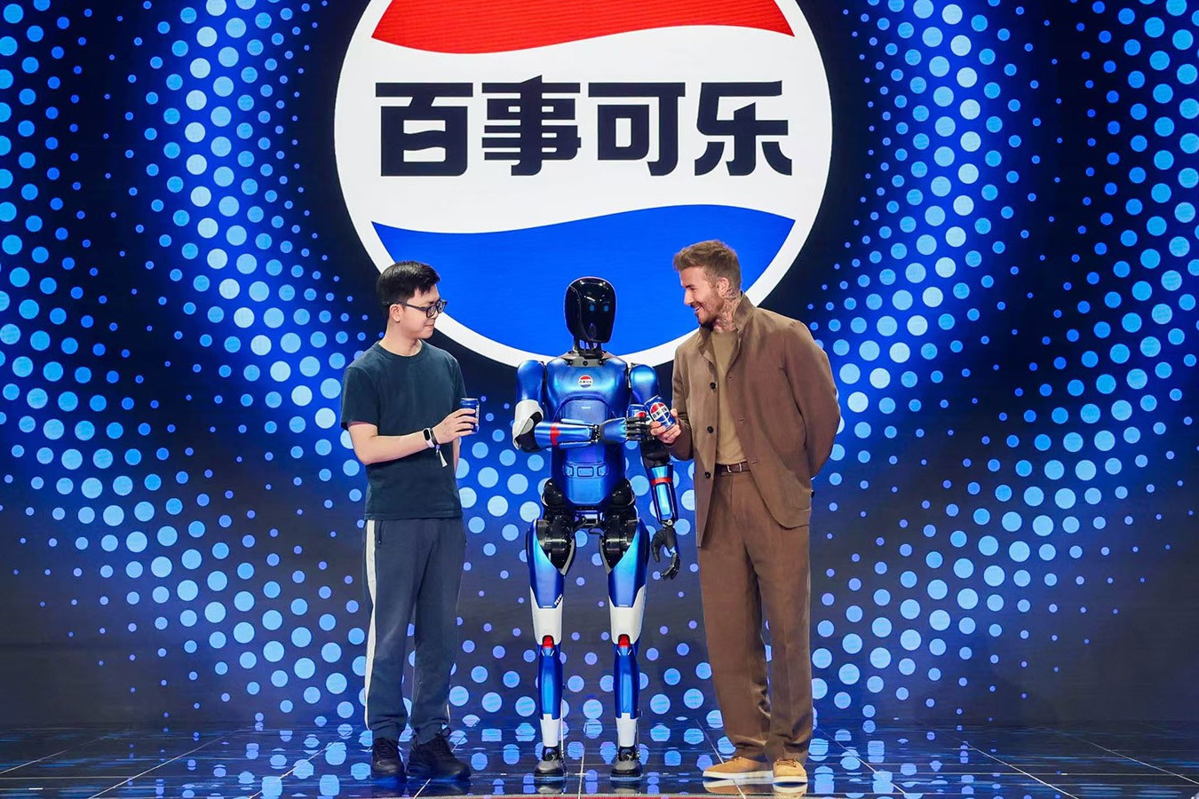 金年匯機器人攜手百事中國共創“百事藍寶” 共燃渴望新章