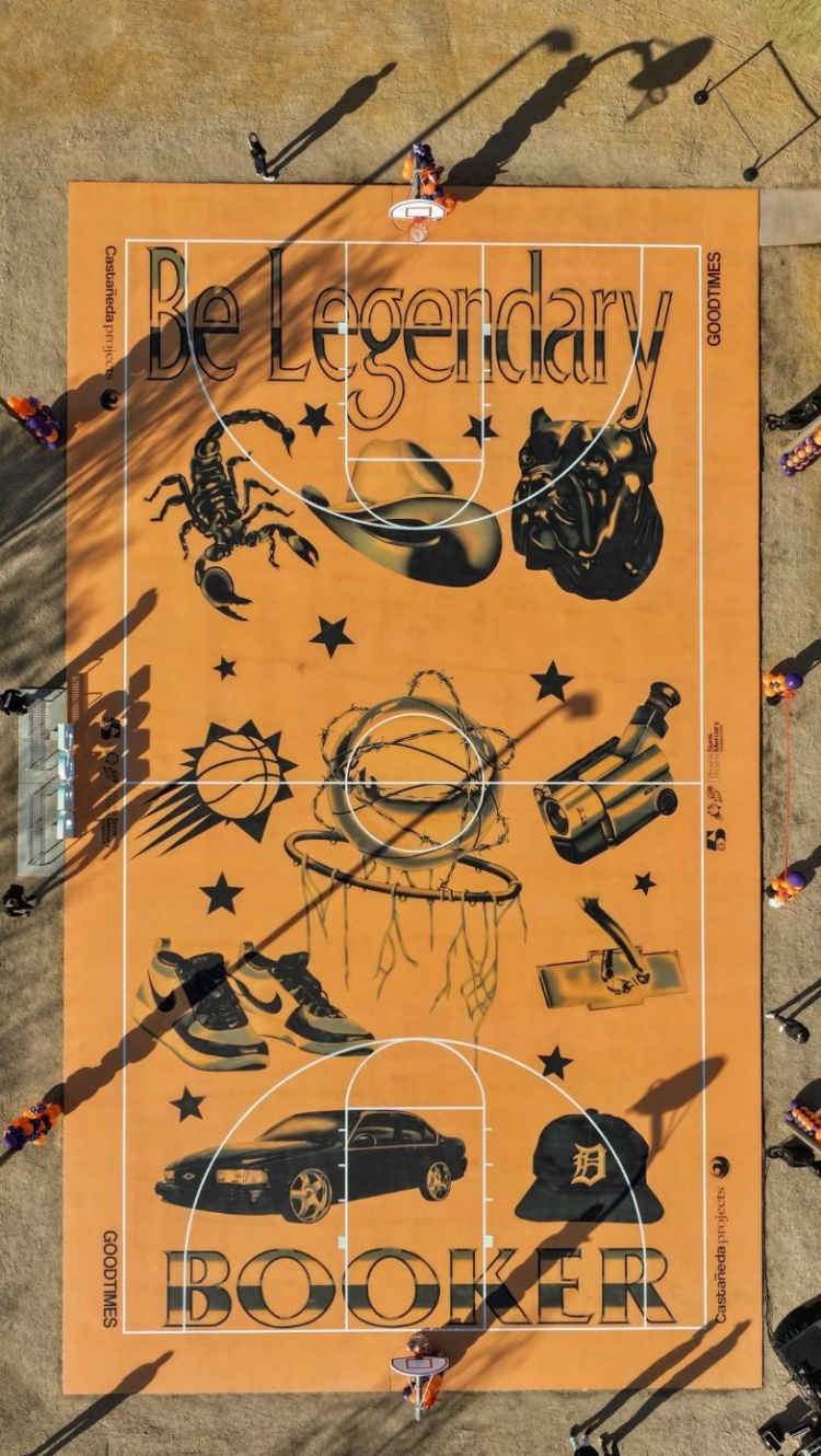 科比寄語“BeLengendary”醒目！布克曬自己主題的球場元素拉滿